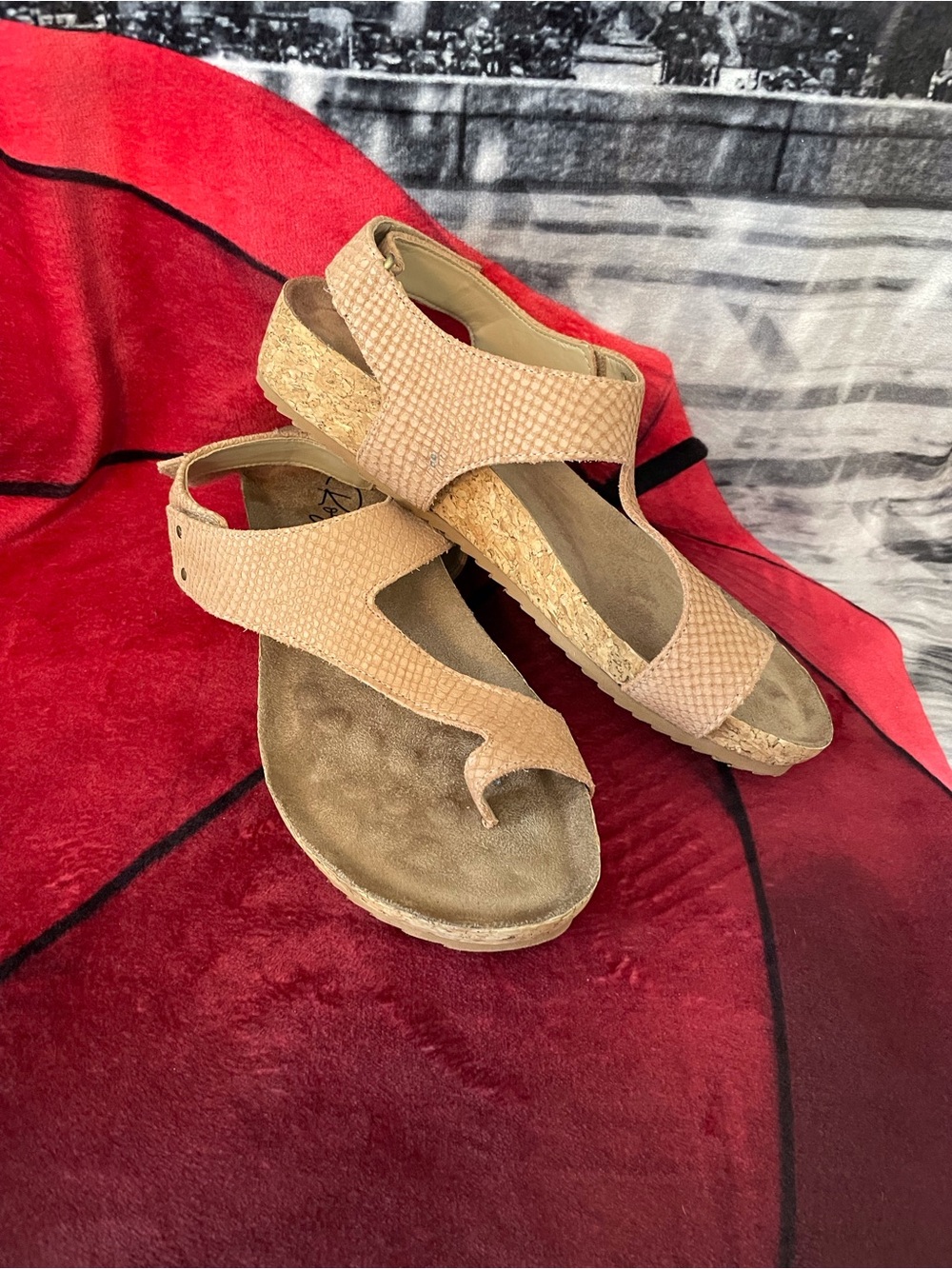 Ros Hommerson Tan Textured Leather Sandals